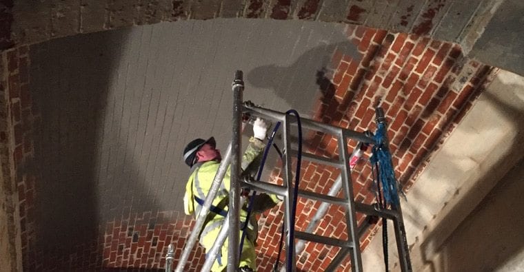 Waterproofing brick roof with Maxcrete 400